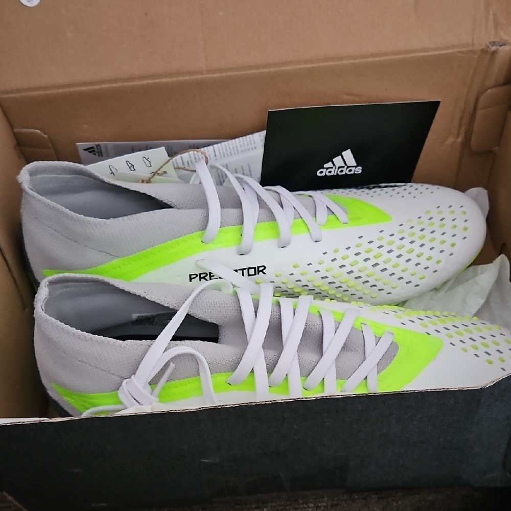 NewAdidas Pred Unisex Accuracy 2 Firm Ground Soccer Footwear 8.5 Mens or 9.5 WMN